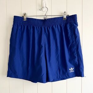 Adidas  NWT Shorts Swim trunks swimwear size XL Royal Blue